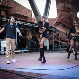 Coco and Breezy Red Rocks 2023 12