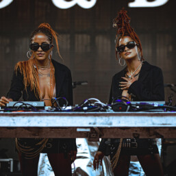 Coco and Breezy Red Rocks 2023 3